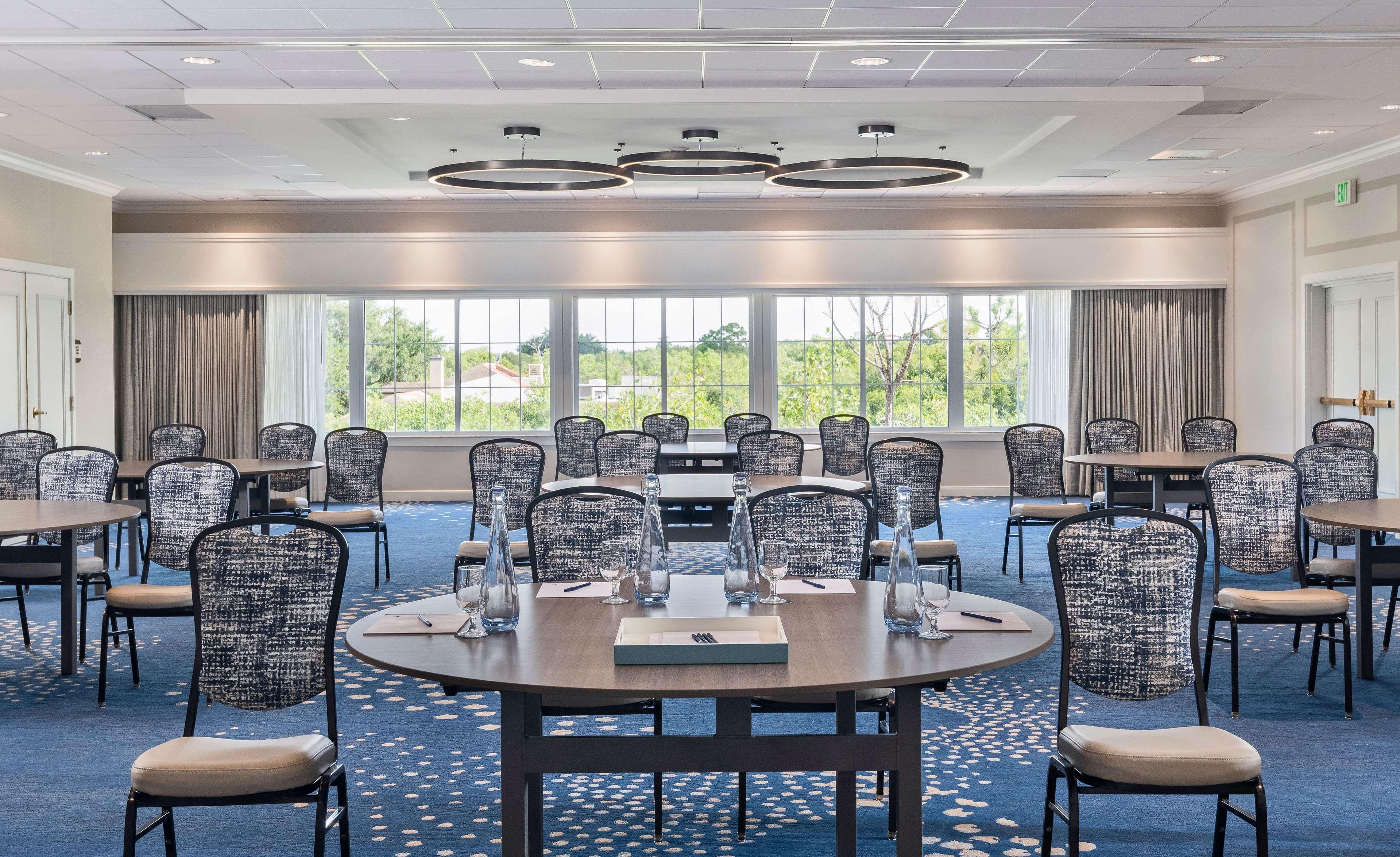 Doubletree Suites By Hilton Naples Exterior photo