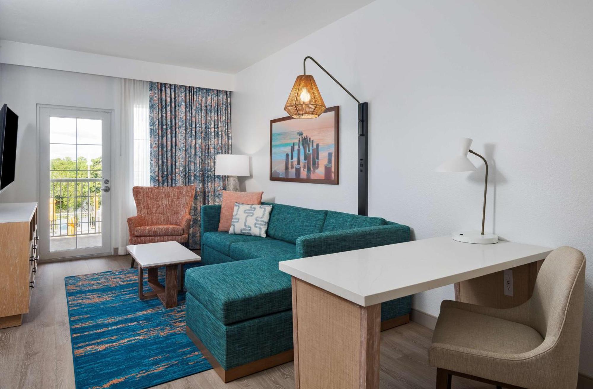 Doubletree Suites By Hilton Naples Exterior photo